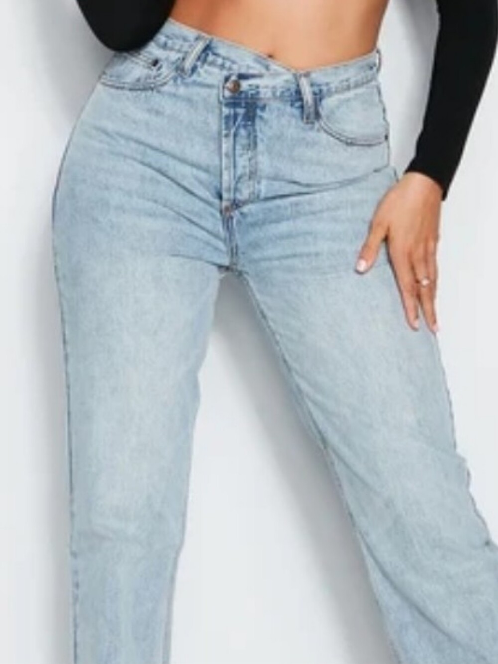 ABERCROMBIE & FITCH The 90s Straight Ultra High Rise Jeans 29 8R Light Wash
